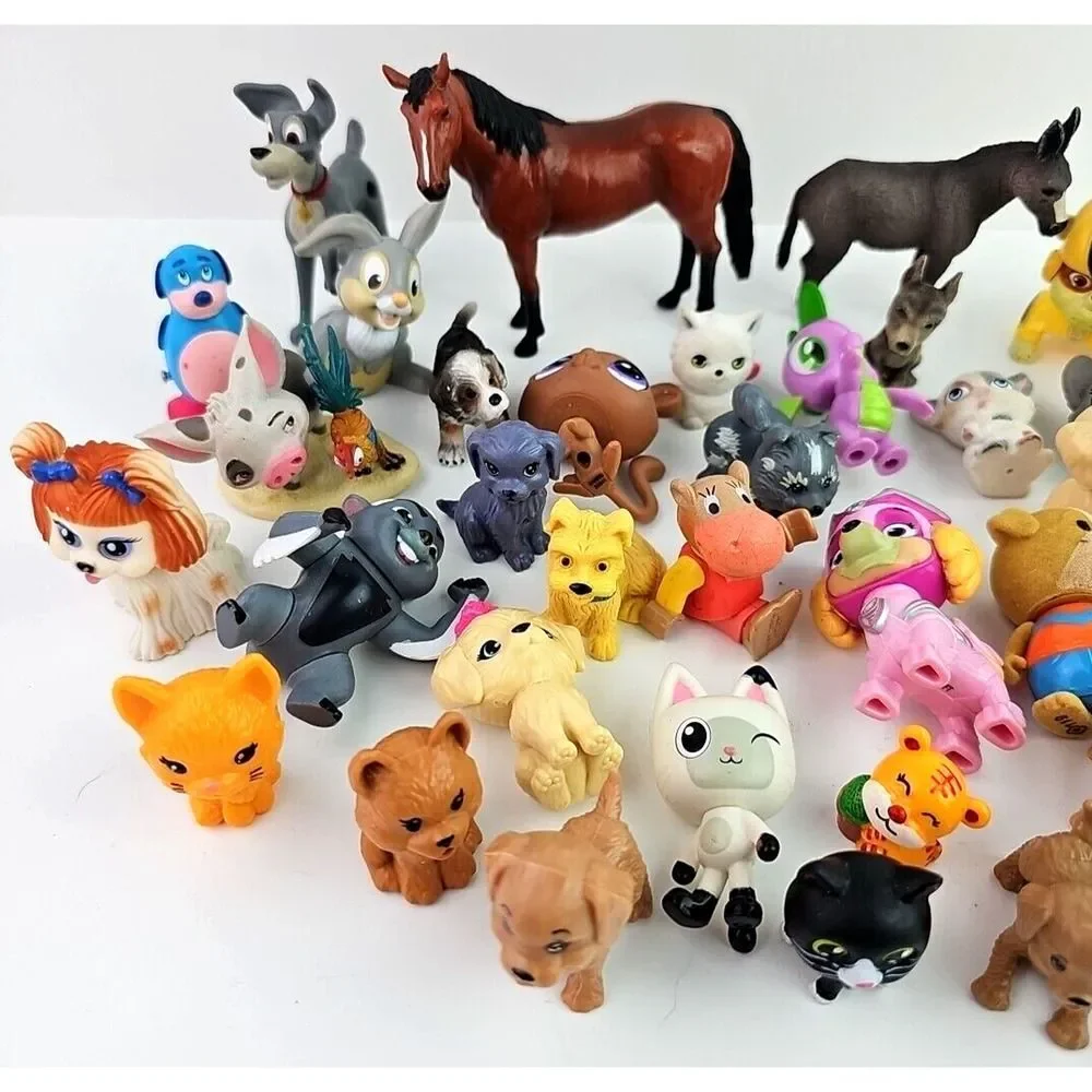 LOT of Small Animal Figures Action Animation Movies Play Assorted Themes Dog Cat